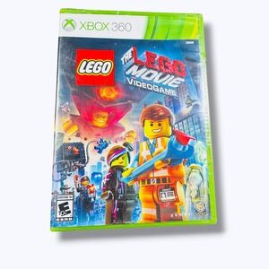 The LEGO Movie Videogame (Microsoft Xbox 360, 2014) Brand New ** Small Tear **